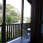 住宿加早餐酒店 Demaj