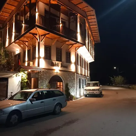 فندق مبيت وإفطار Demaj بيرات