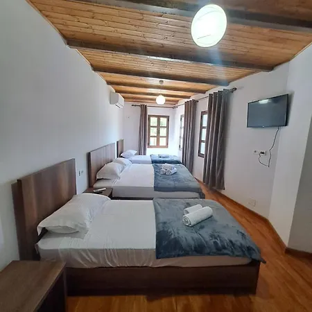 Demaj Bed & Breakfast
