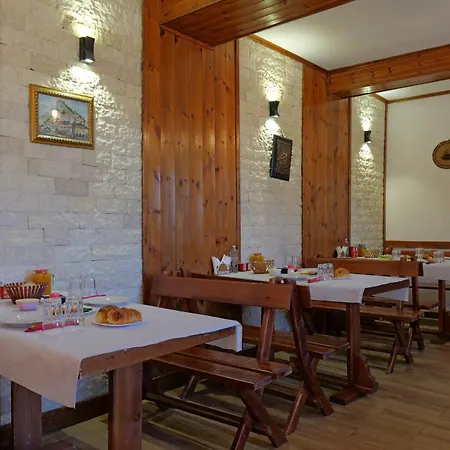 Bed & Breakfast Demaj Berat
