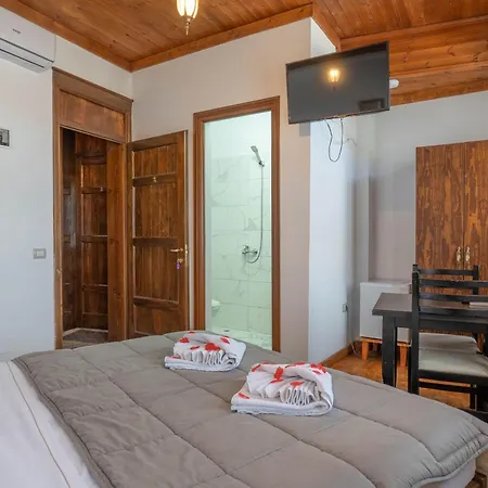 Bed & Breakfast Demaj