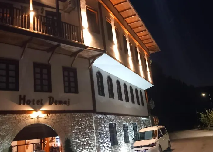 住宿加早餐酒店 Demaj