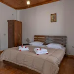 Demaj 4*
