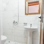 Demaj Bed & Breakfast 4*
