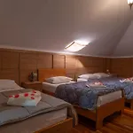 Demaj Bed & Breakfast Berat