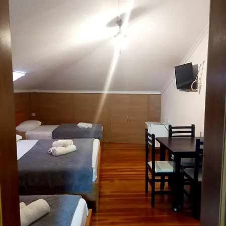 Demaj Bed & Breakfast Berat