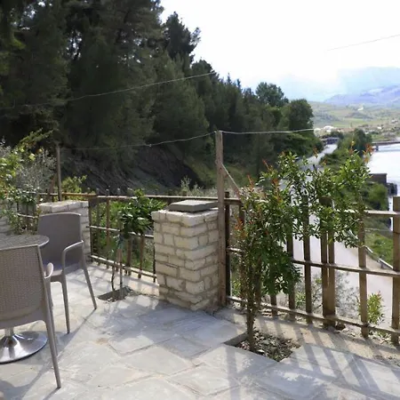 Bed & Breakfast Demaj Berat