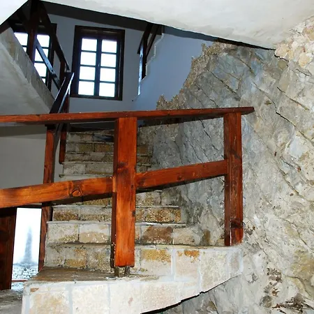 Bed & Breakfast Demaj Berat