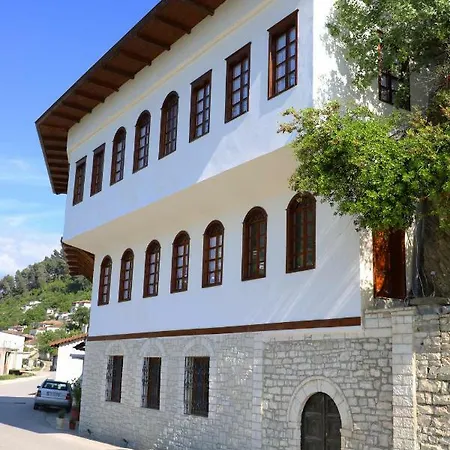 Demaj Berat