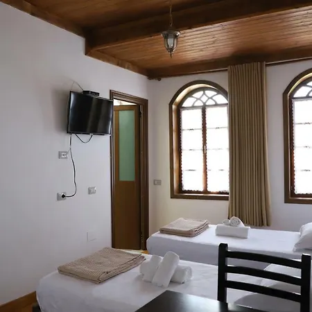 Demaj Bed & Breakfast