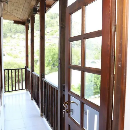 Bed & Breakfast Demaj