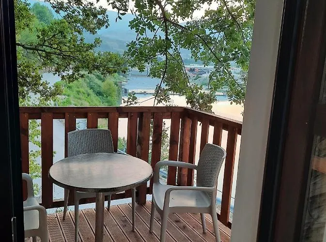 Demaj Couette-café 4*