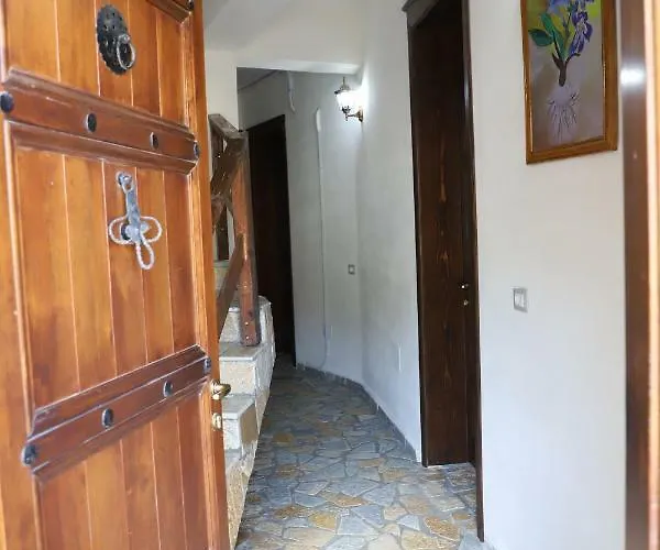 Bed and breakfast Demaj