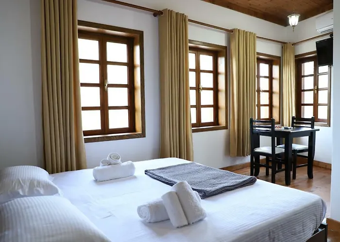 Demaj Couette-café Berat